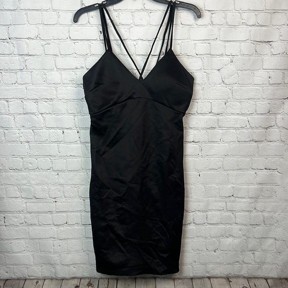 Sequin Hearts Black Strappy Bodycon Dress Juniors Sizes 1 & 13 - Picture 2 of 6